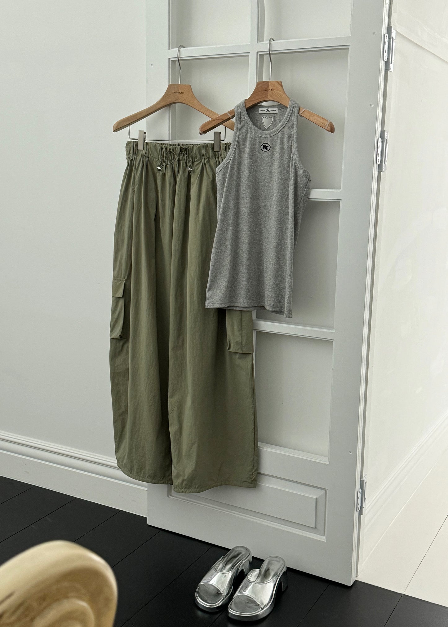 <Essential> Fly Wide Leg Cargo
