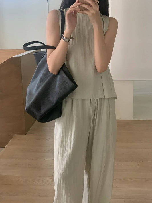 Flo 2Pc Set - 3rd Round Pre-order