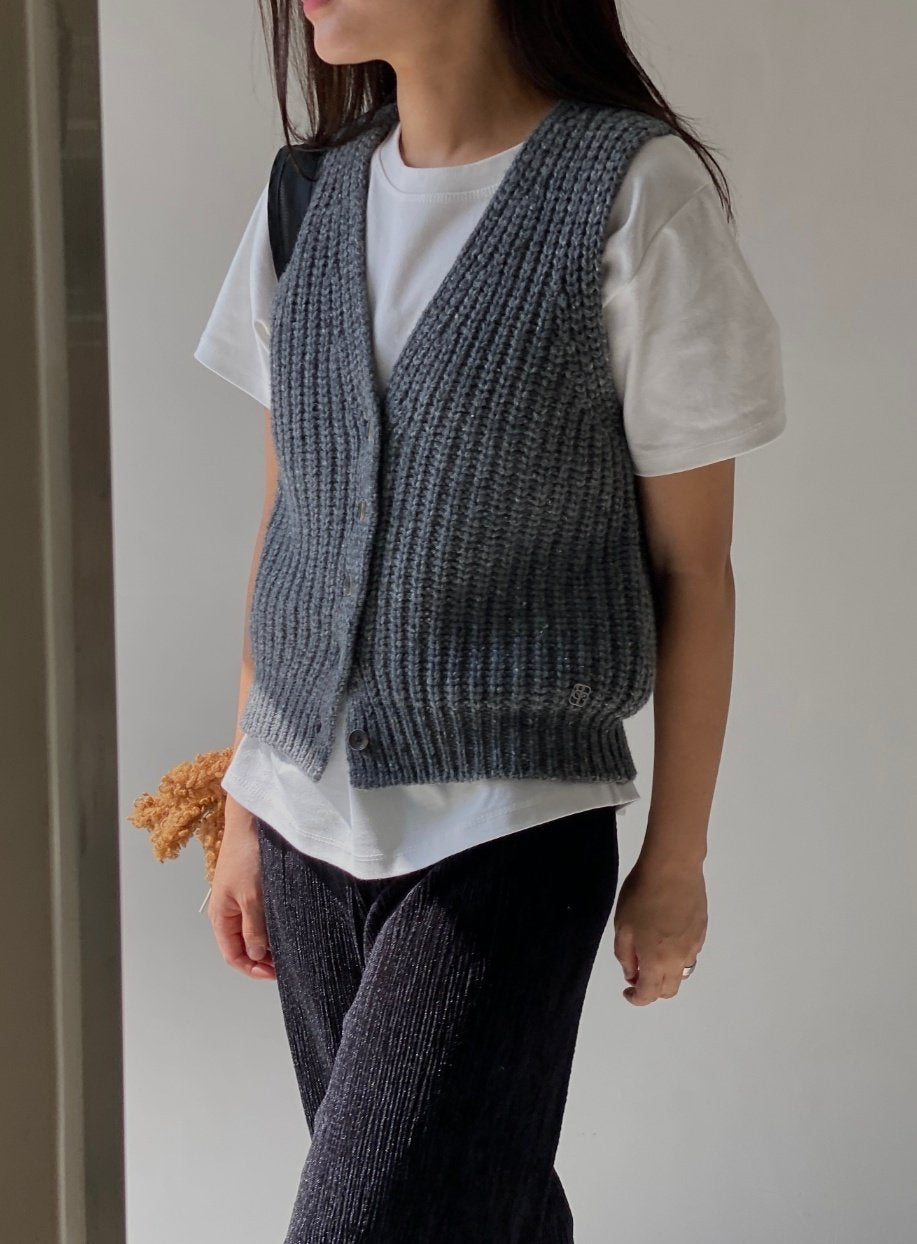Wool Rib Vest