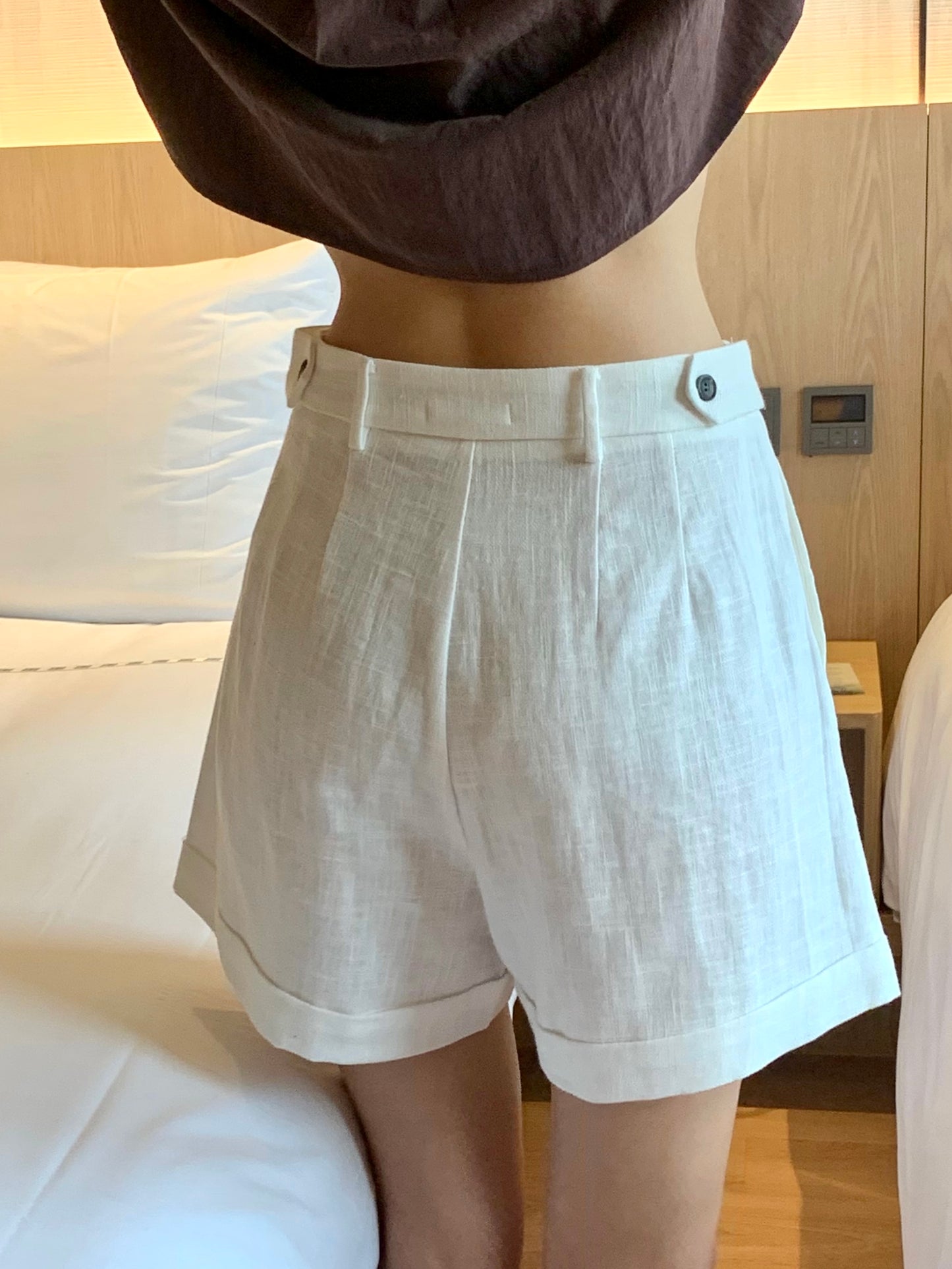 Linen Roll Up Shorts