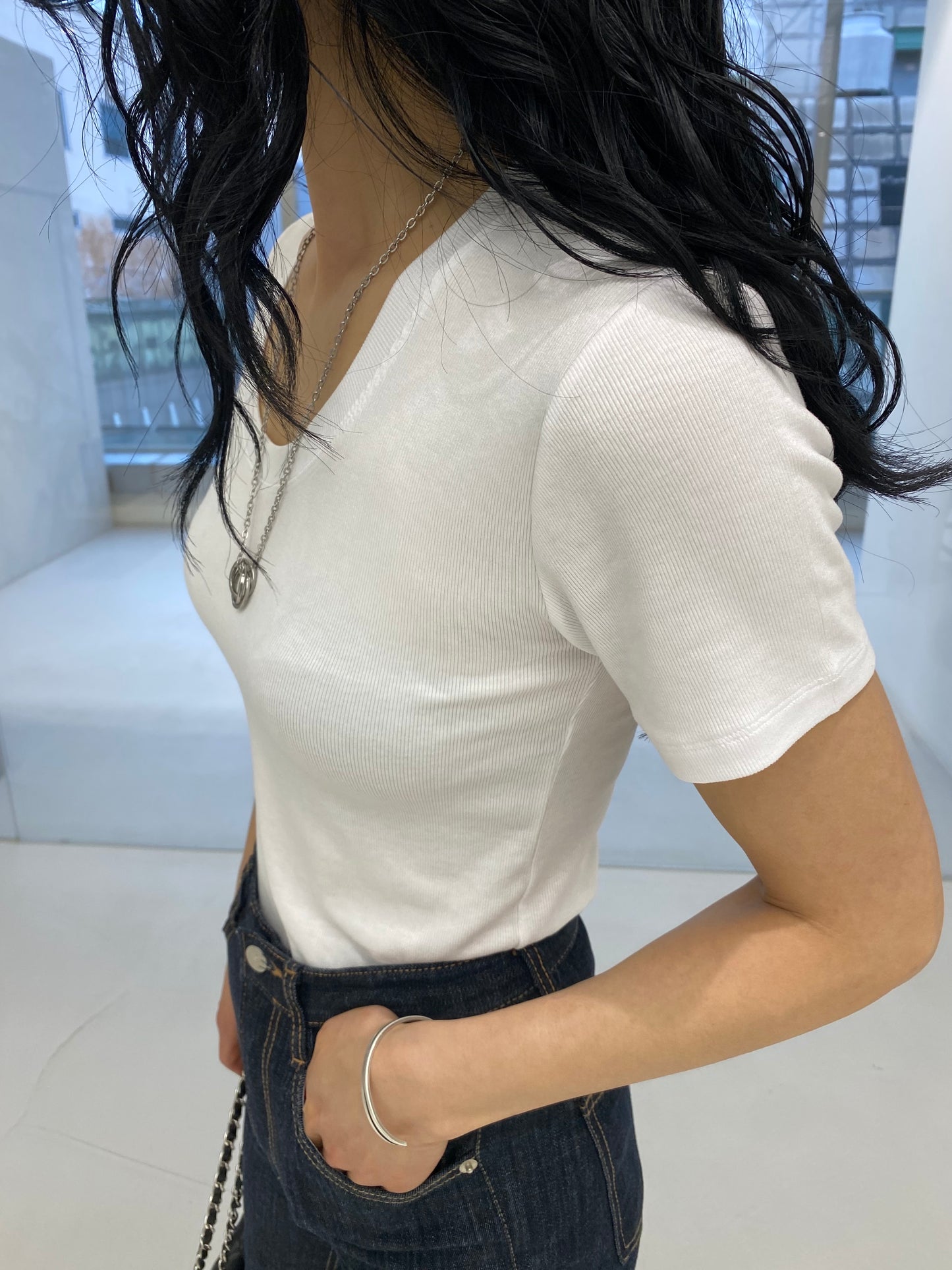 Rayon Rib U-neck Shirt - Shortsleeved