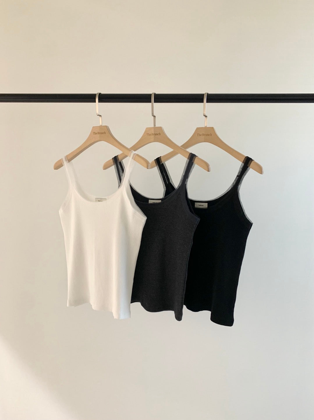 <Essential> Tulle Edged Camisole