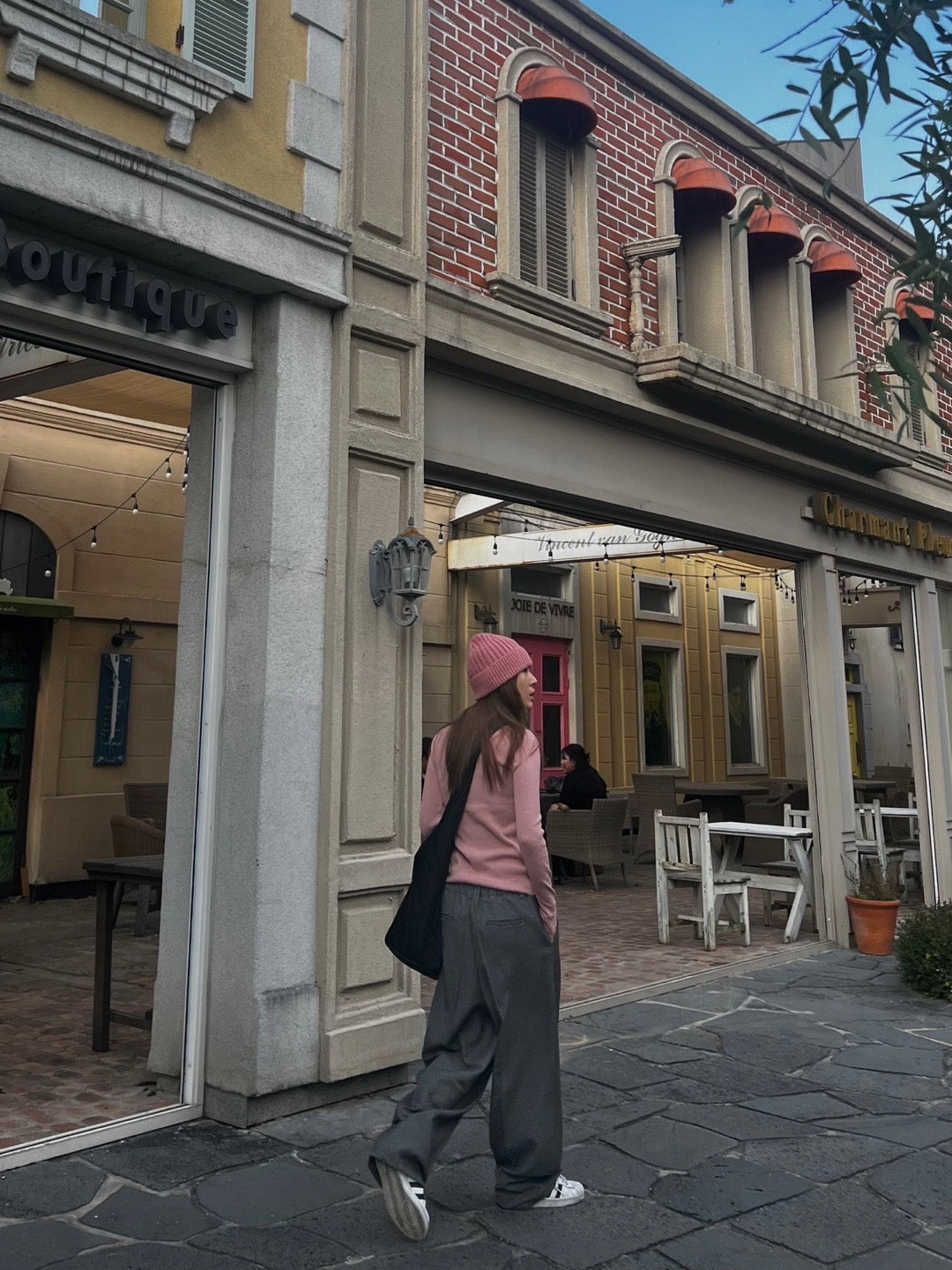 Pleat Front Houndstooth Slacks