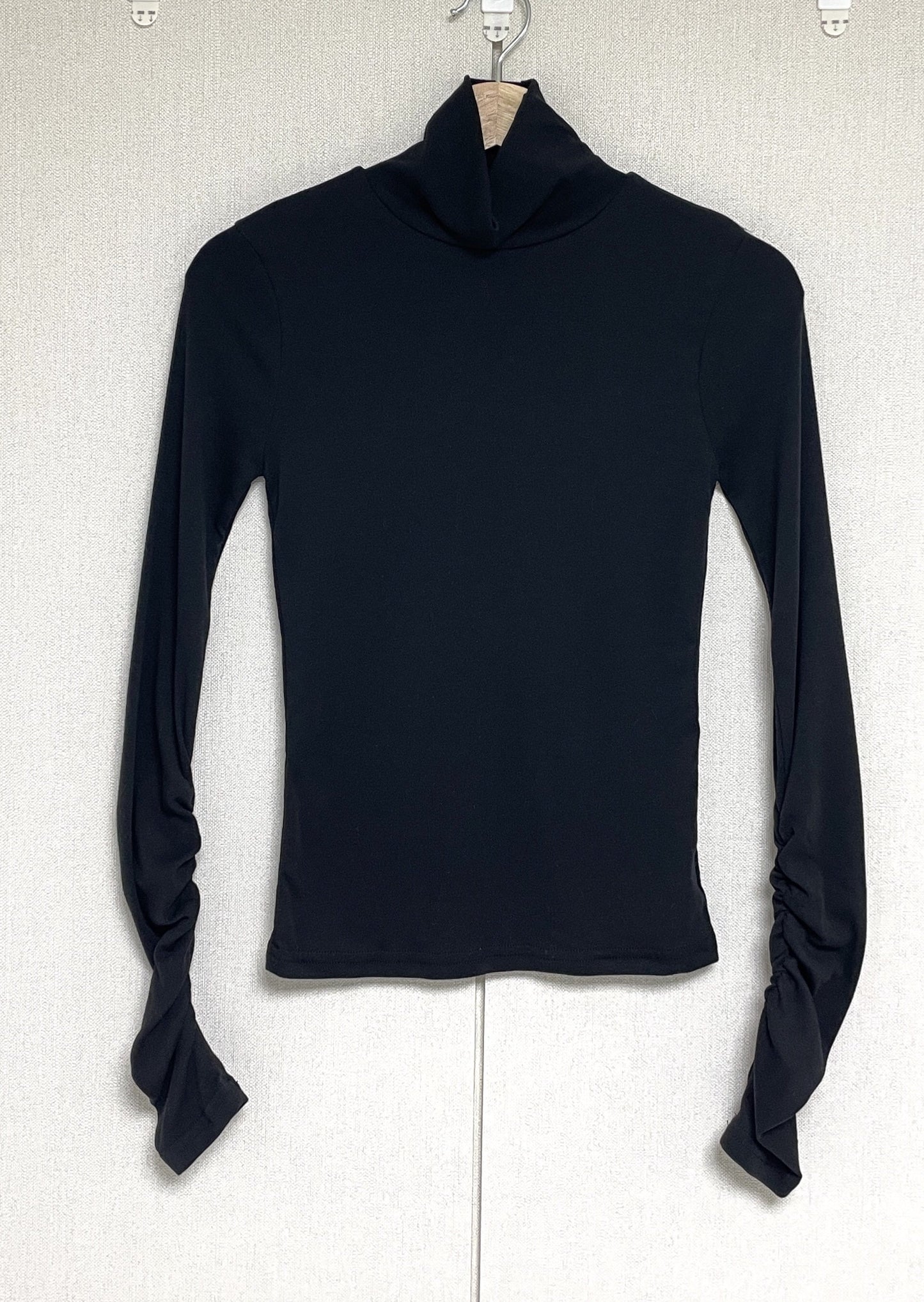 Arm Warmer Turtleneck — Best seller Reorder