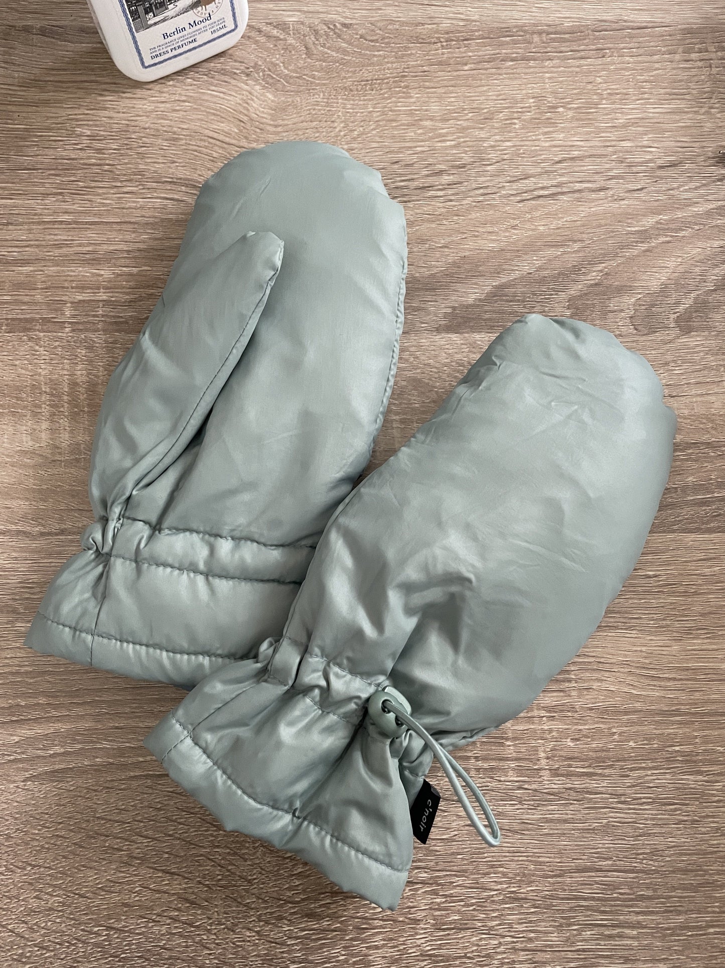 Down Puffer Mitten