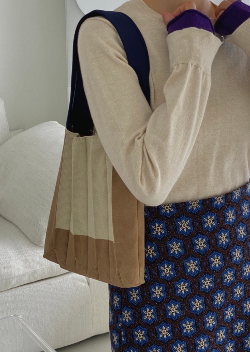 Small Box CB Tote - 1 left in Navy