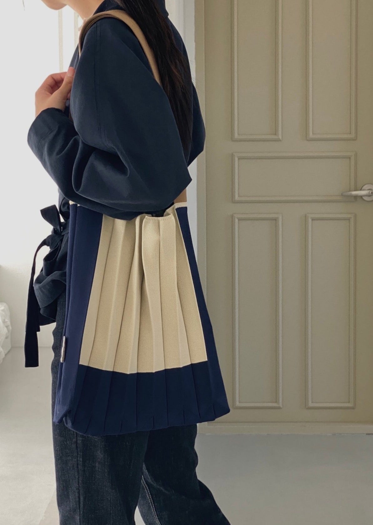 Medium Box CB Tote