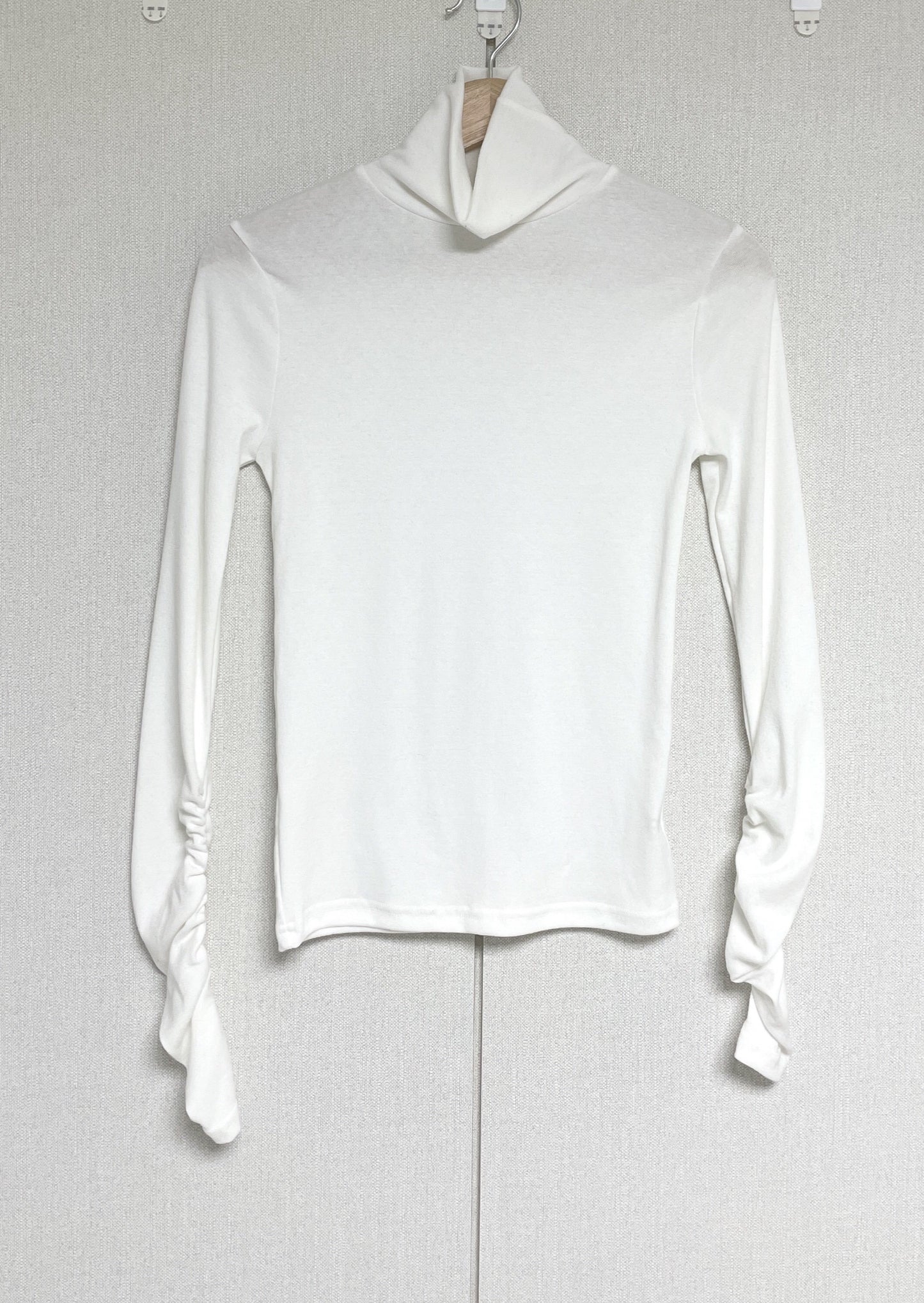 Arm Warmer Turtleneck — Best seller Reorder