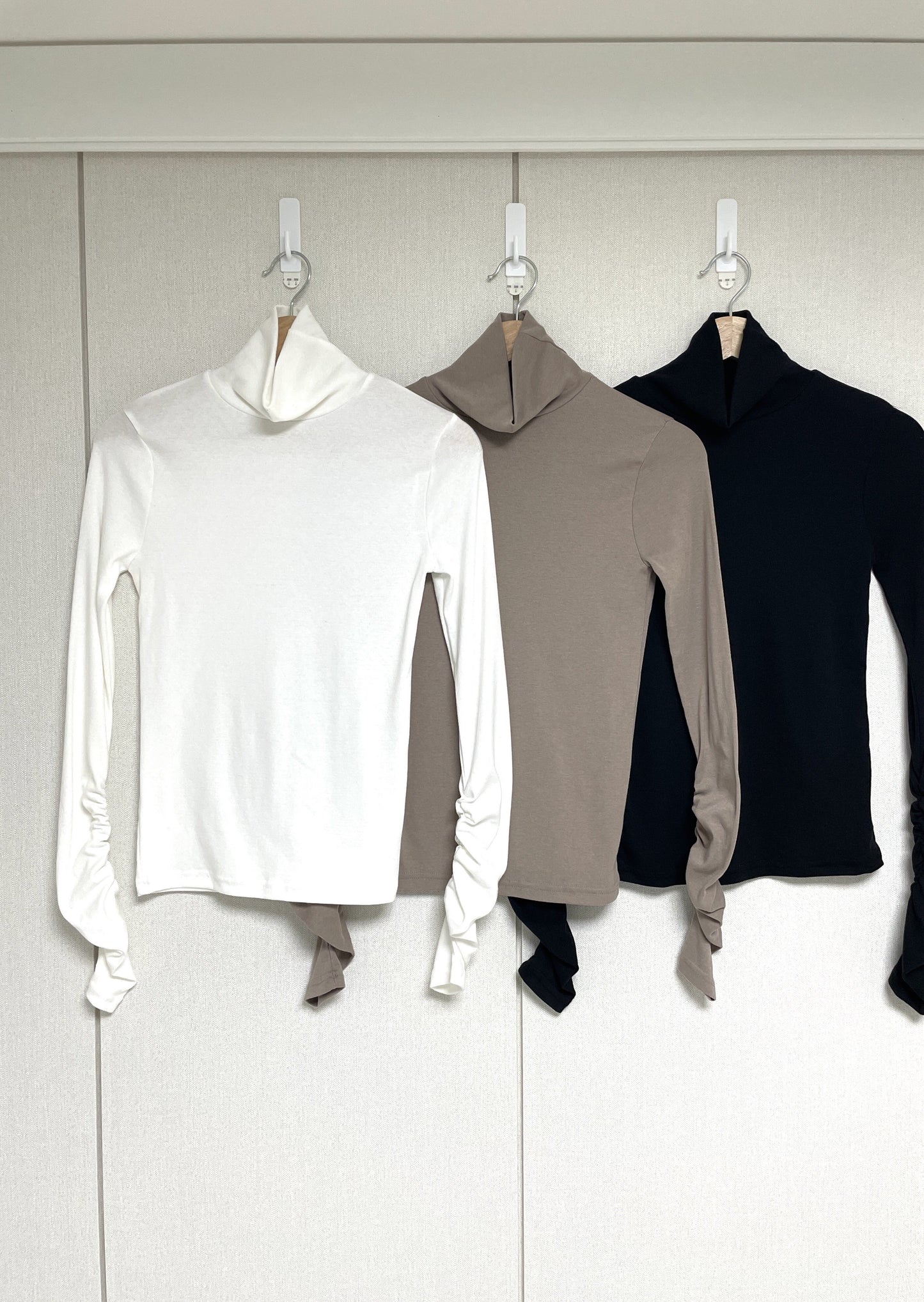 Arm Warmer Turtleneck — Best seller Reorder