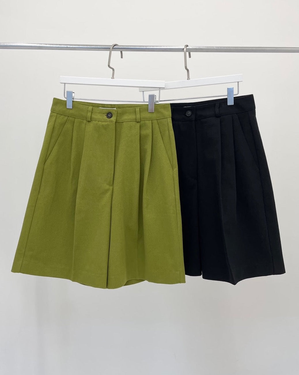Cotton Twill Shorts - A line