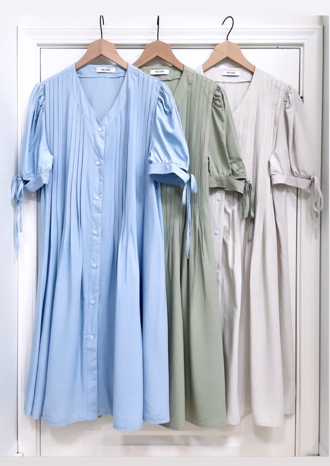 Bow Pintuck Robe dress