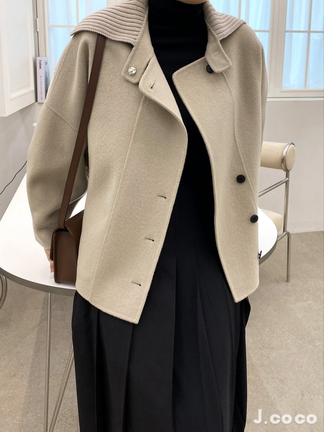 <Abi +Ari Black Label> Hand Made Coat with Sweater Collar