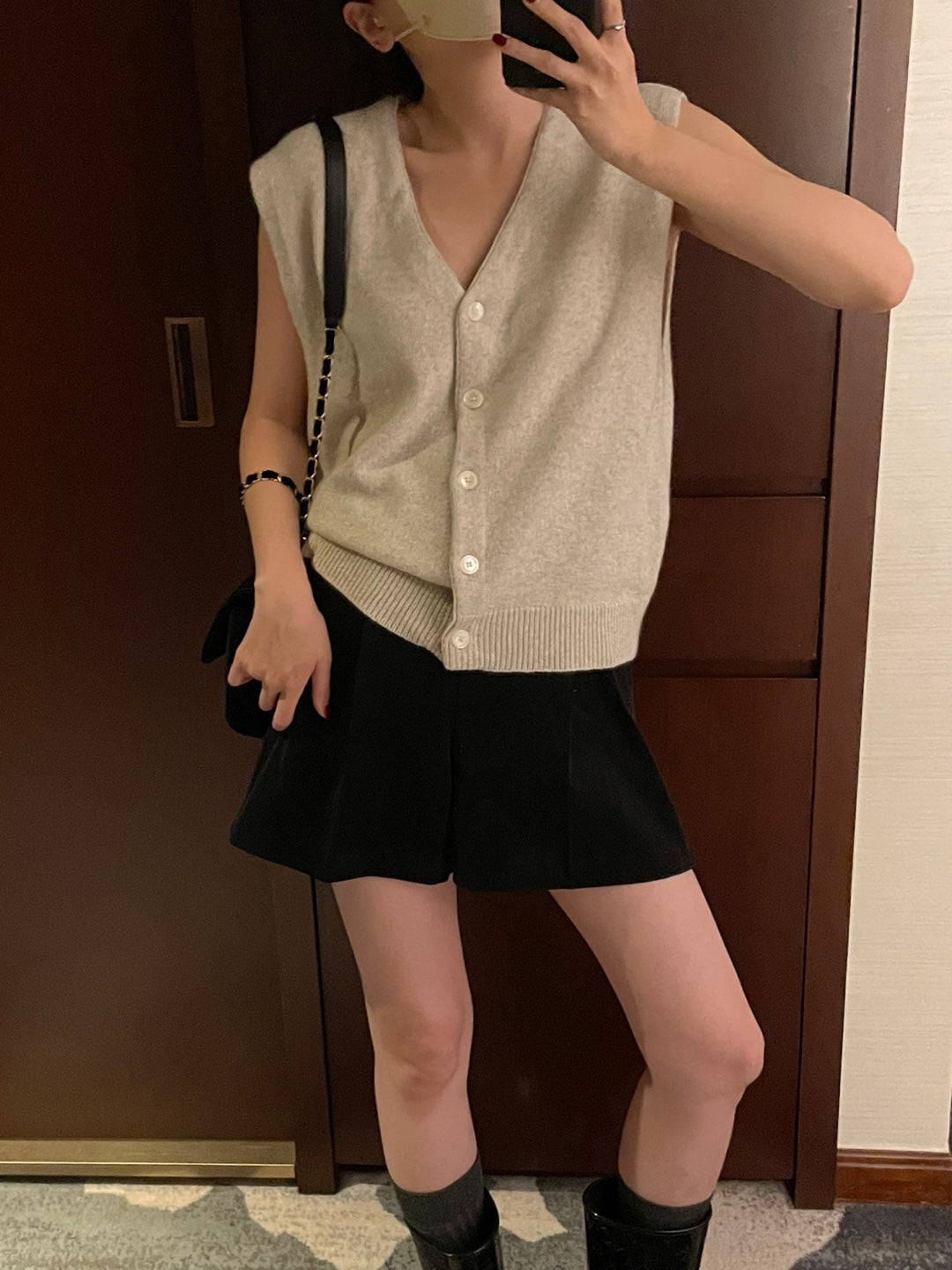 Cashmere / Fox Knit Vest