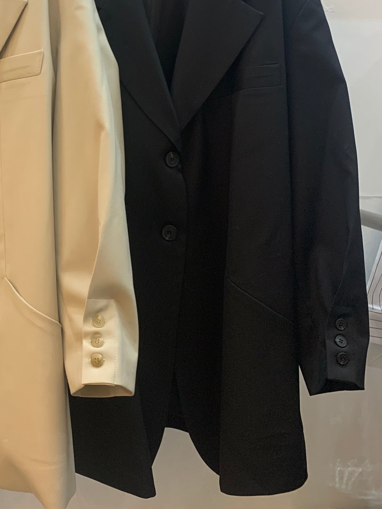 <Abi + Ari> Black Label Tucked Sleeves Oversized Blazer