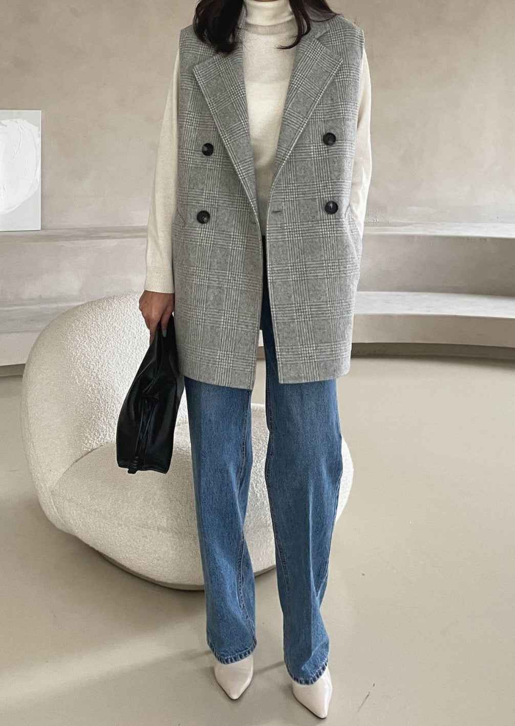 <Abi + Ari Black label> Handmade Oversized Lambswool Waistcoat