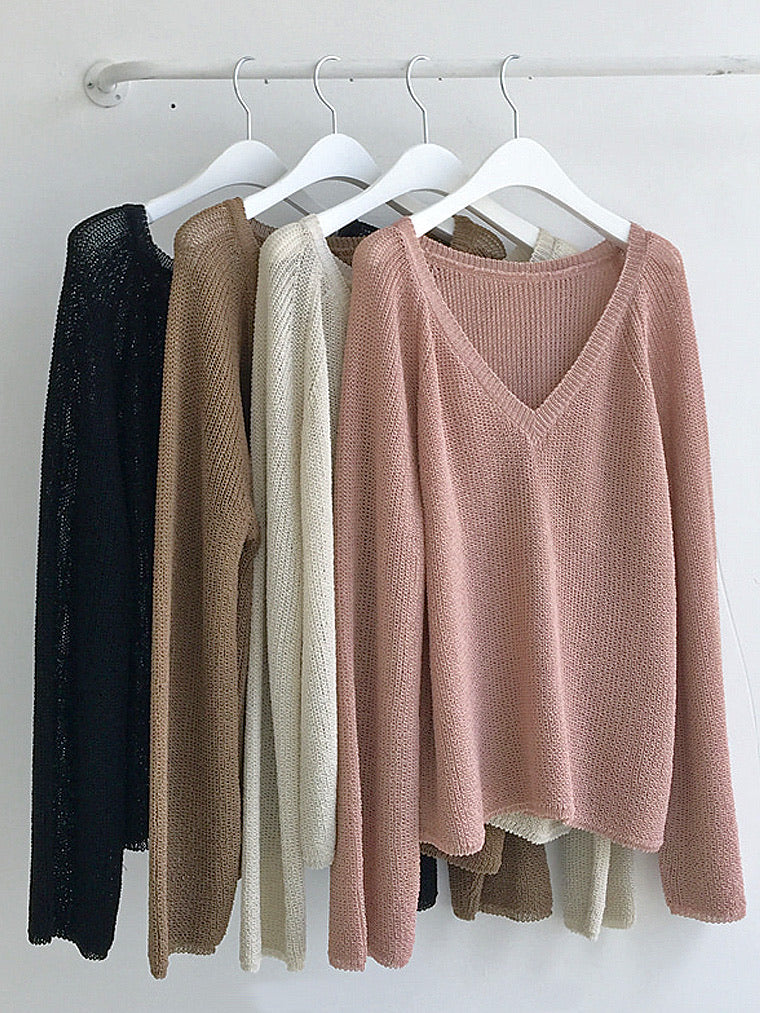 Carrie oversized V-neck summer knit