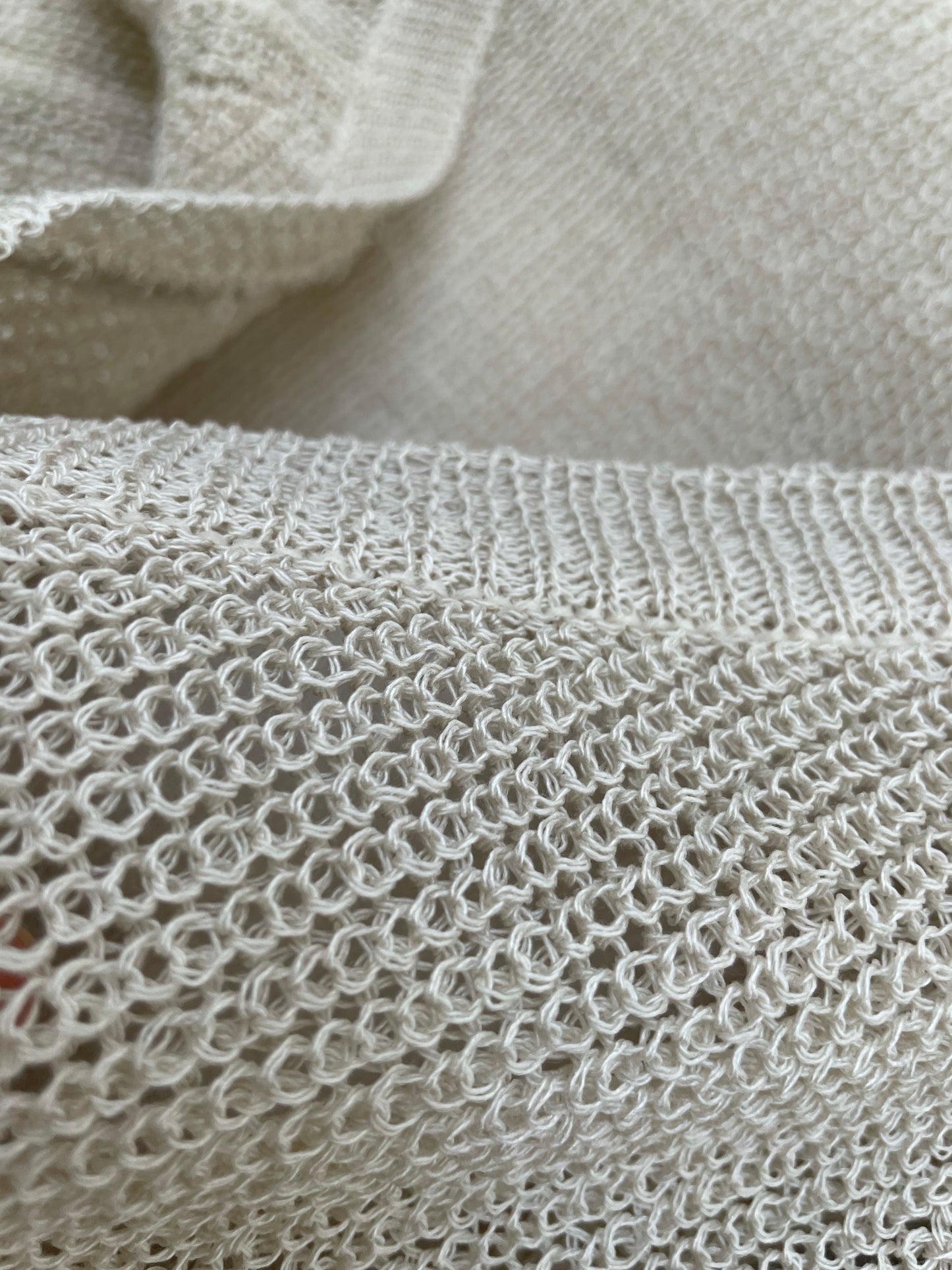 Carrie oversized V-neck summer knit