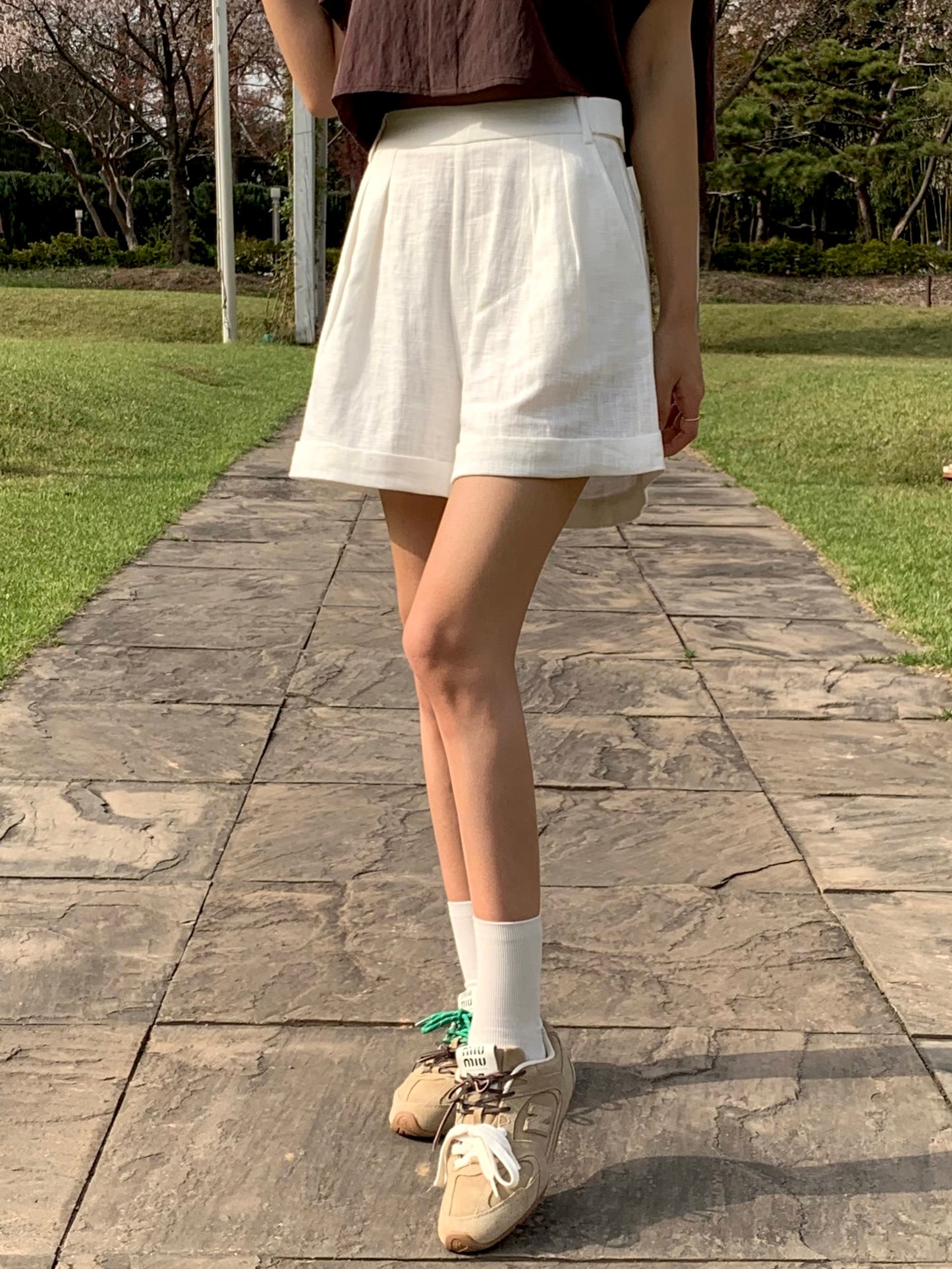 Linen Roll Up Shorts