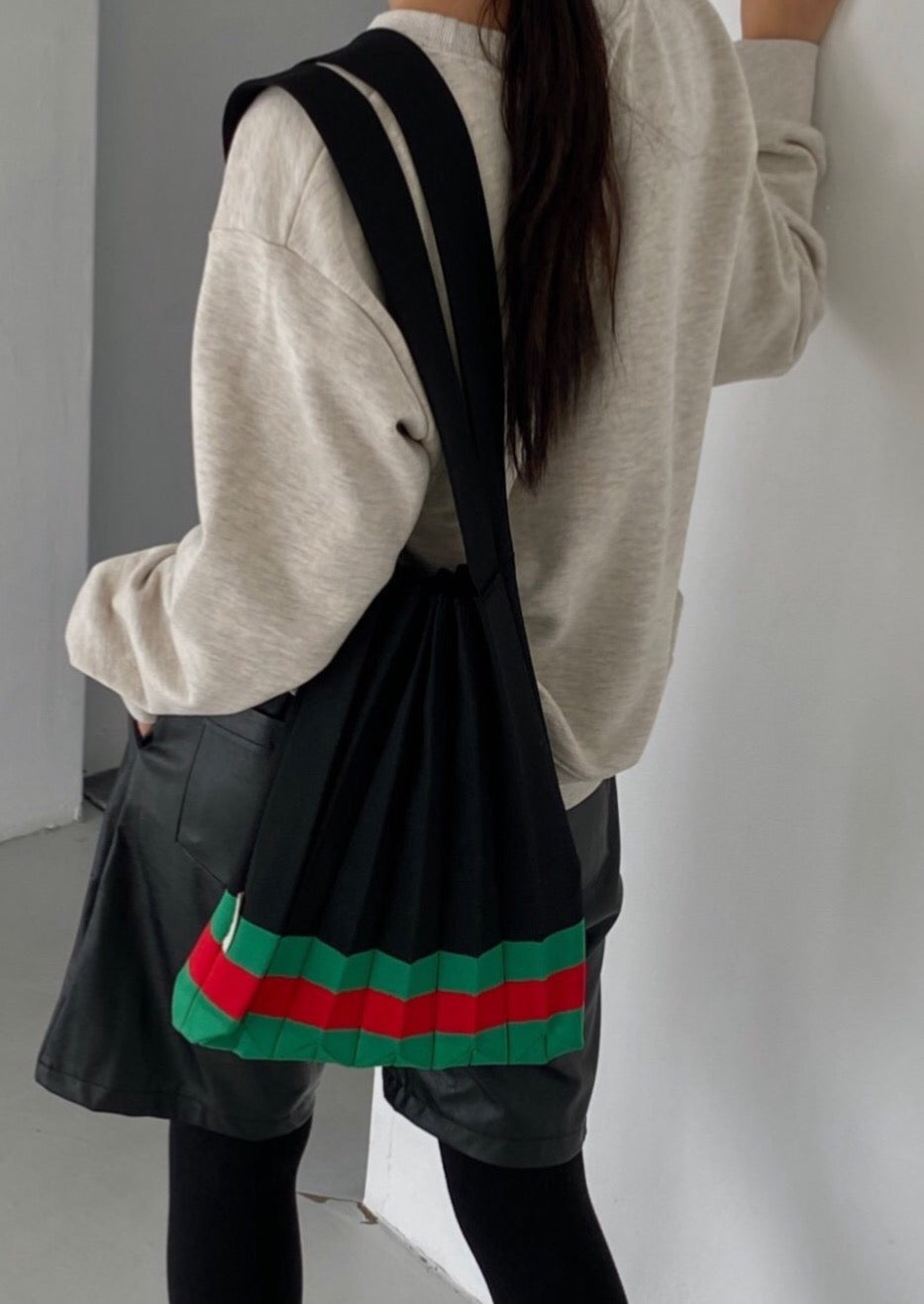 Medium Stripe Pleats Tote