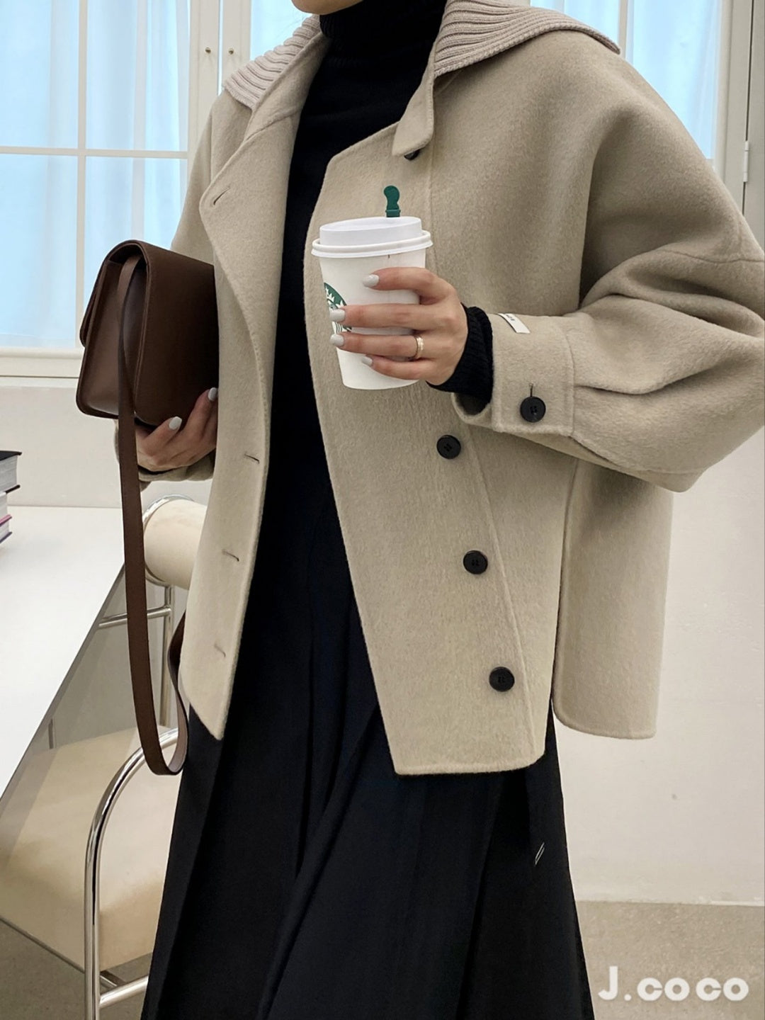 <Abi +Ari Black Label> Hand Made Coat with Sweater Collar