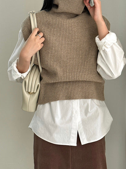 Wool Turtleneck Vest